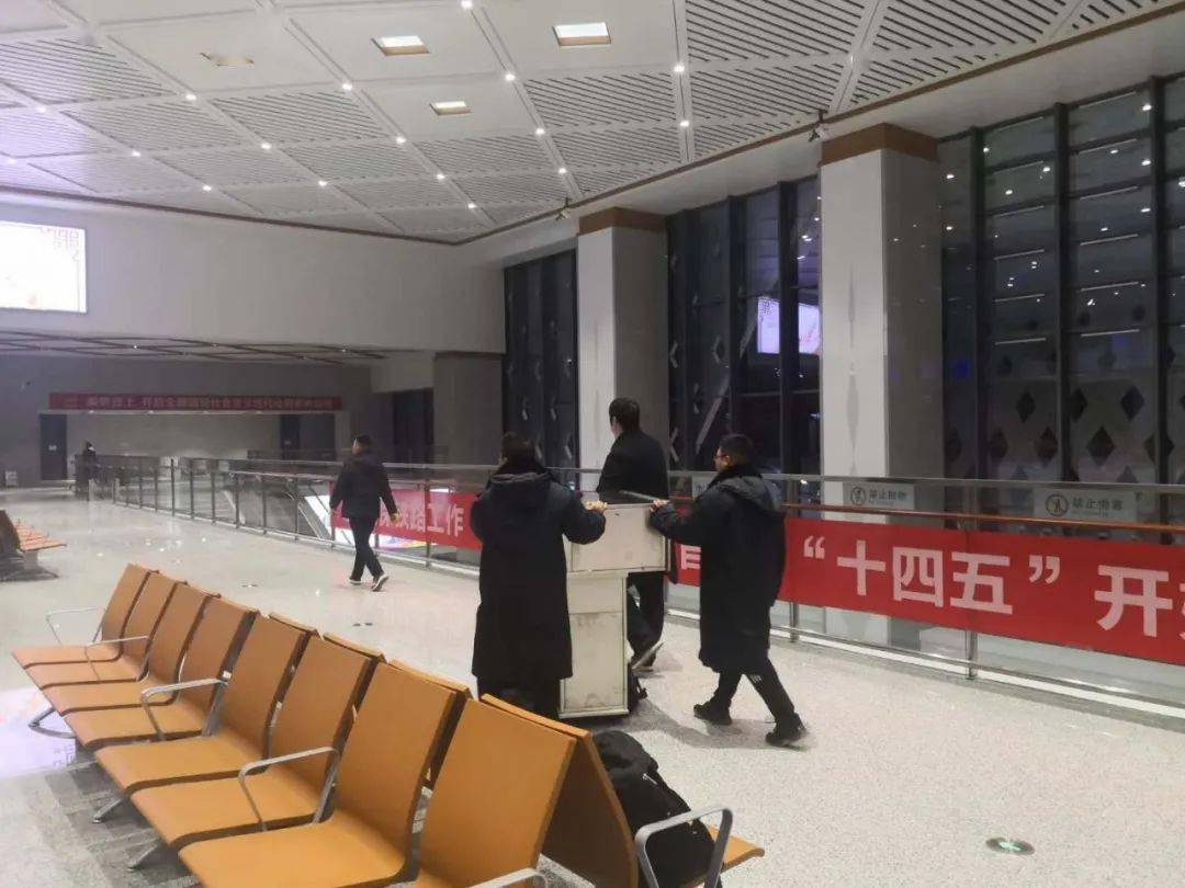 舒城和庐江2020GDP_舒城中学图片(2)