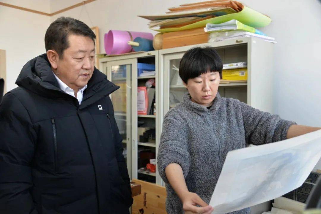 冯玉臻到通辽职业学院调研