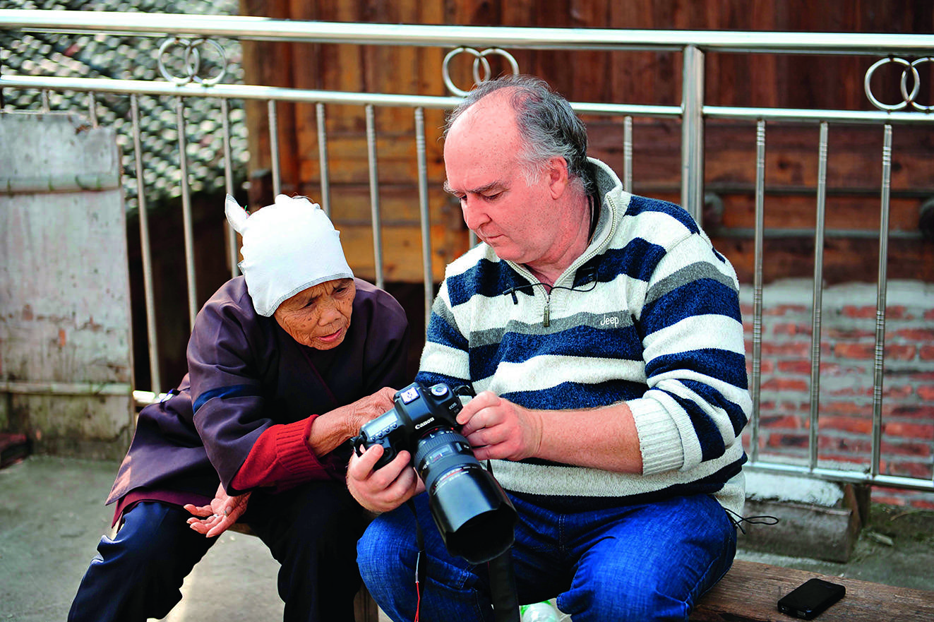 爱上中国的法国摄影师，用镜头记下30年侗寨记忆