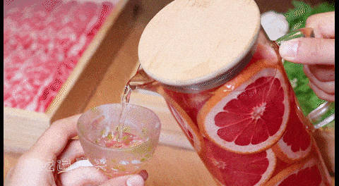4fef977a8c0947fd9d91e4687baff4c0.gif