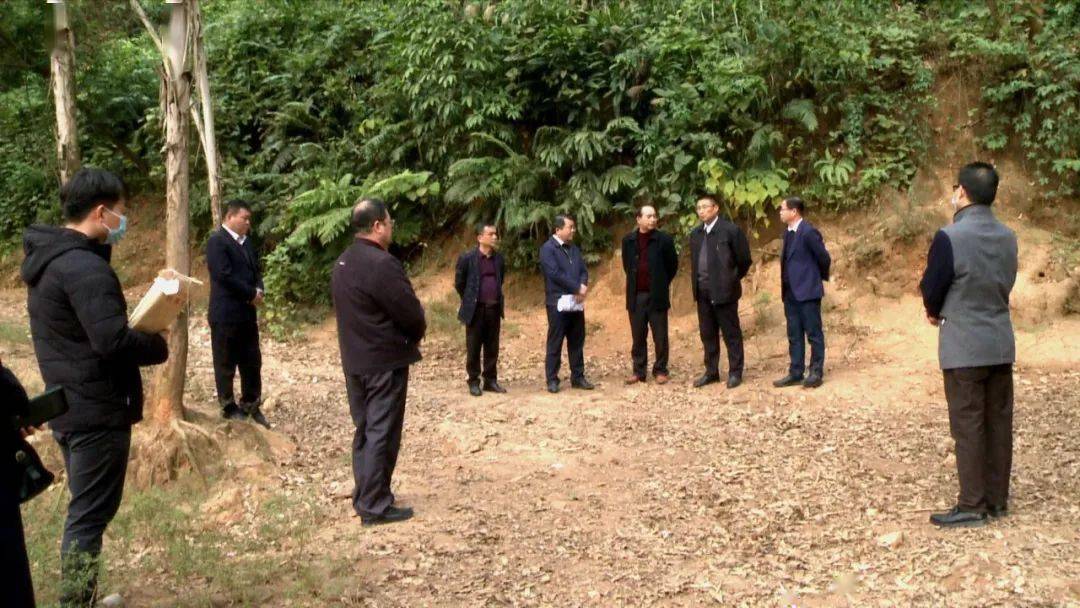 广宁的经济总量是多少_加油你是最棒的图片(3)