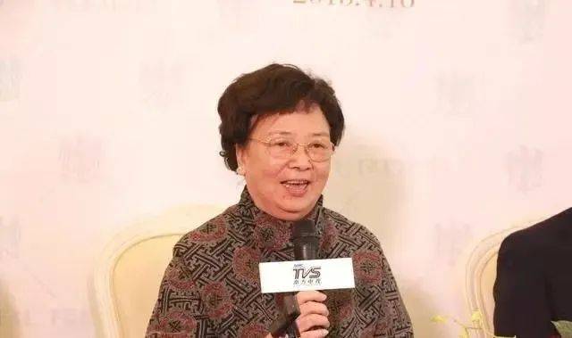 康伯康婶离开《外来媳妇本地郎》剧组!连州街坊:大结局快到了?_龚锦堂