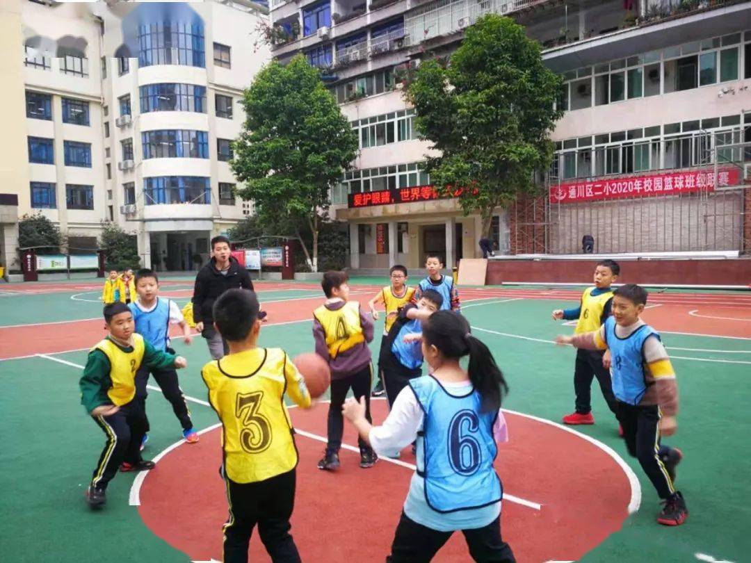 ‘爱体育’
班级篮球联赛 引爆校园魅力(图2) ‘爱体育’
班级篮球联赛 引爆校园魅力(图2)