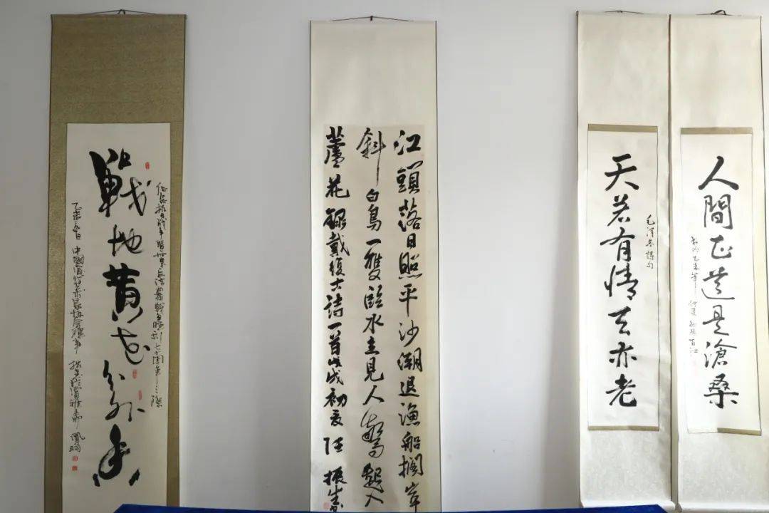 新乡市群艺馆,市书法家协会联合举办"关爱母亲河"书画展