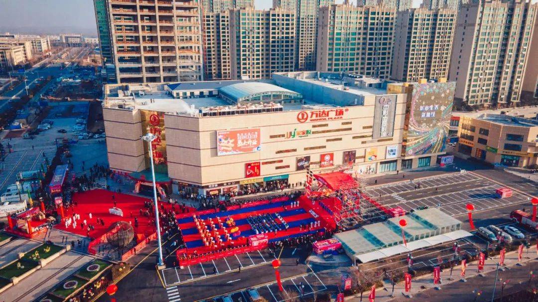 大悦城首个春风里开业新城进入百店时代45座万达广场年度目标完成