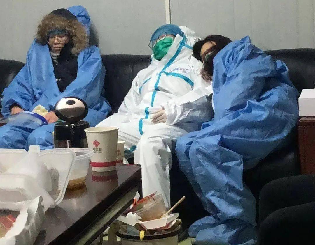 【聚焦】直击高丽营镇核酸检测现场:寒夜中,这些身影让人感动!