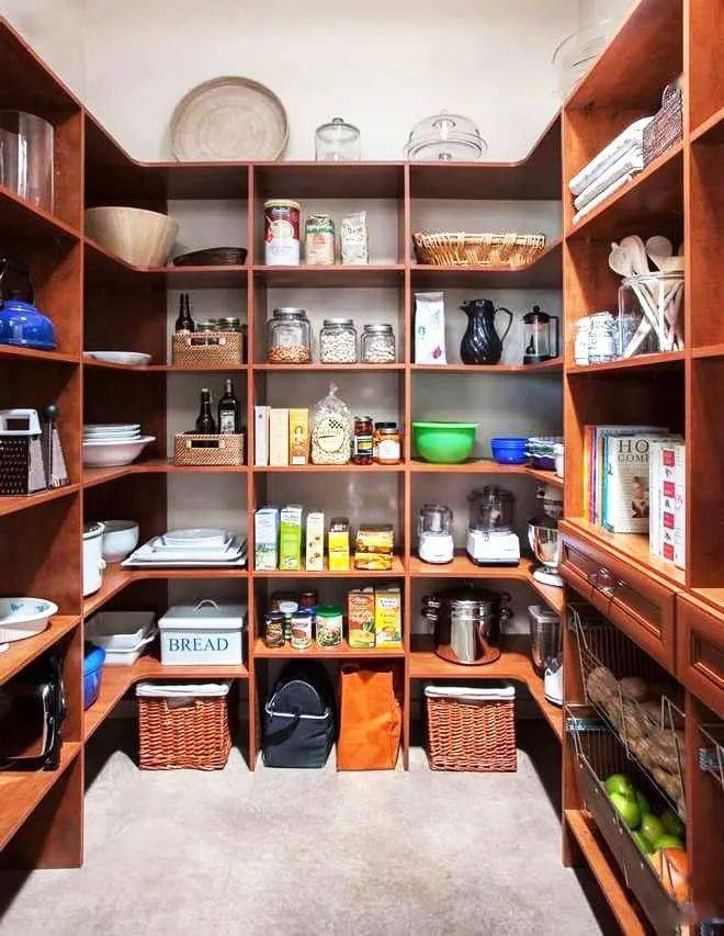财富·书香人家丨每个家庭,都需要一间储藏室.