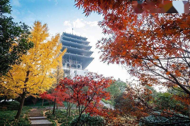 图自@小红书·旅行鱼鱼酱 来余杭不可错过的古风阁楼 搜索 坐落于