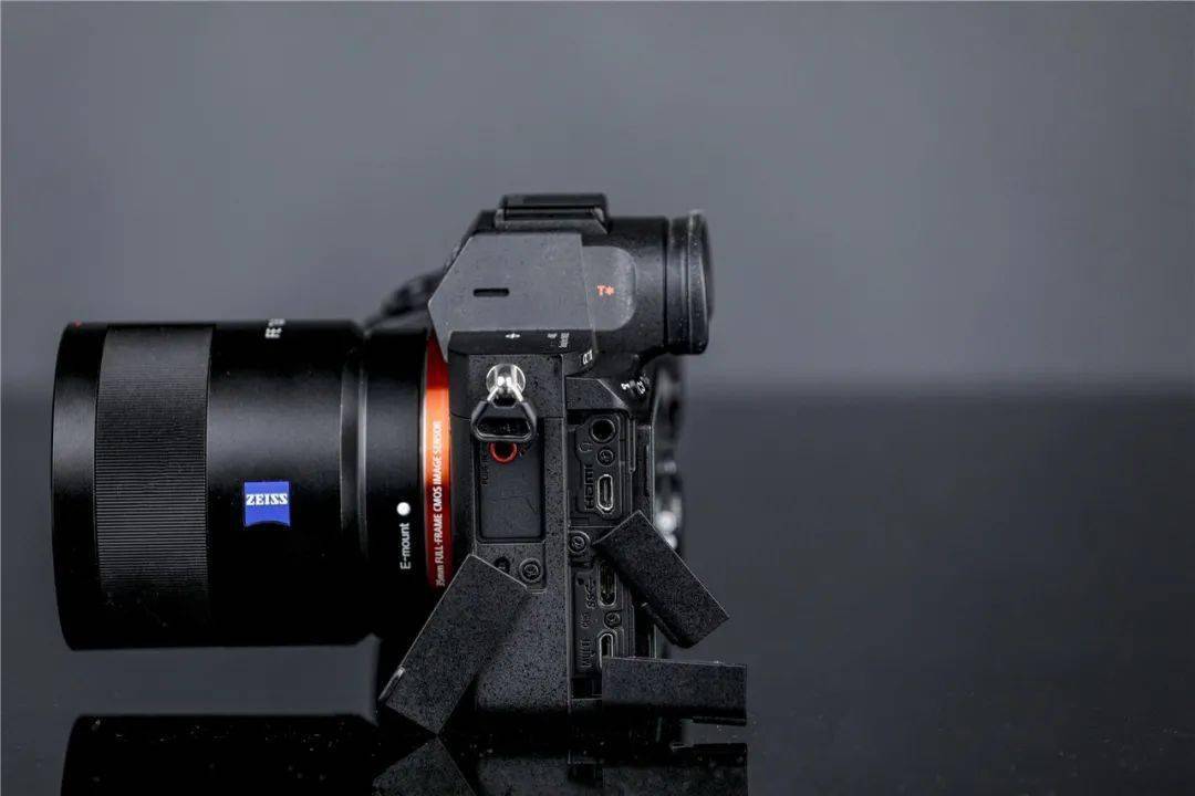 真正逆天黑科技索尼a7m3用实力向其他同级相机翻了个白眼内含全面评测