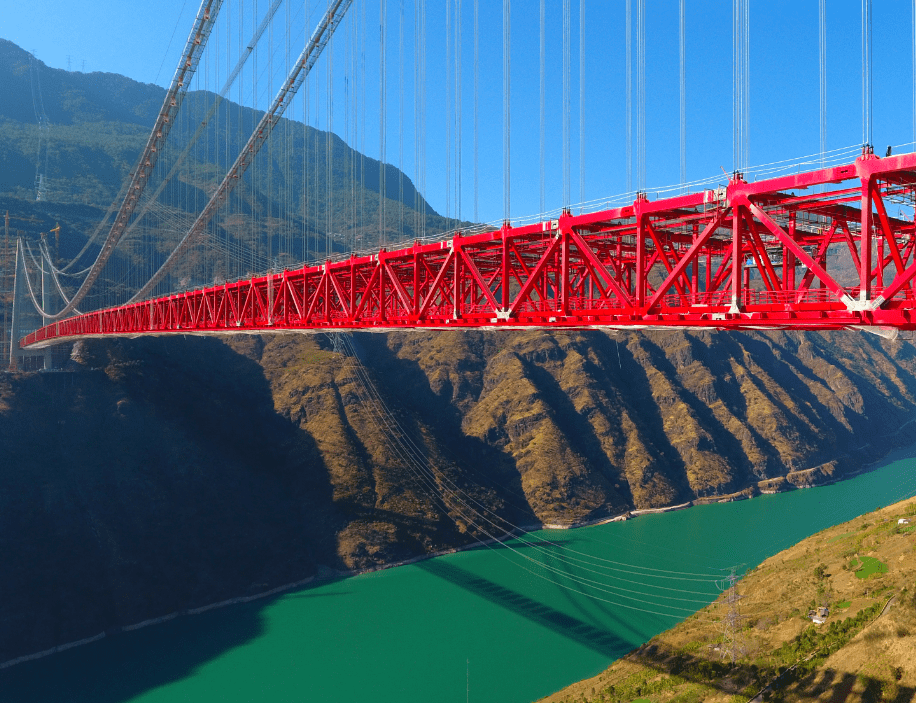 世界最大跨径山区峡谷悬索桥—华丽高速金安金沙江大桥建成通车