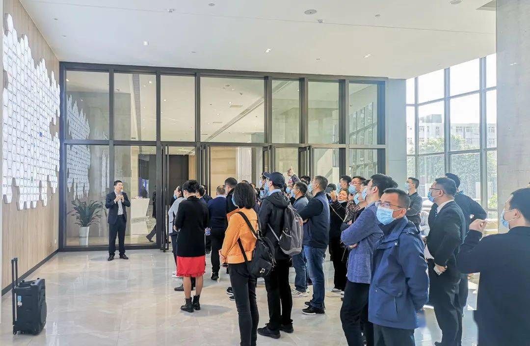 人口与发展研究中心_人口迁移与社会发展
