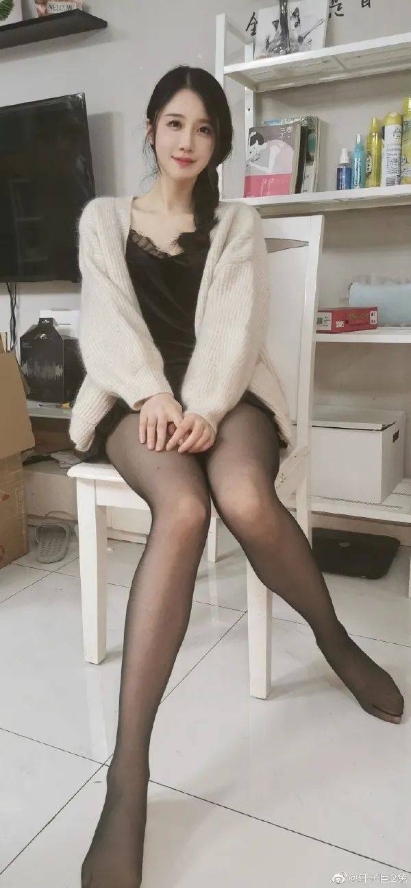 [煎蛋]无聊图热榜：他们在庆祝什么？-BB姬