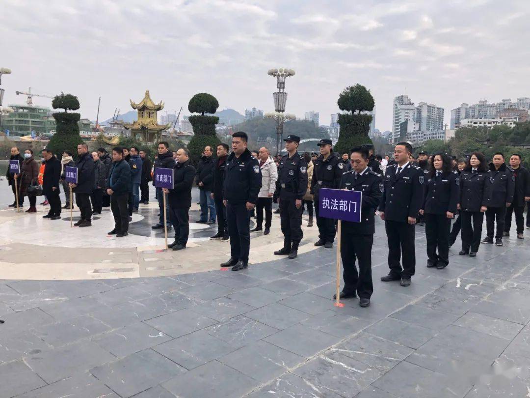 铜仁流人口_铜仁职业技术学院