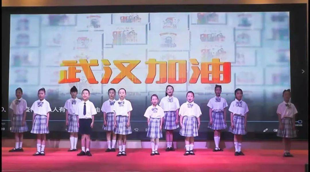 鹰潭人口有多少2021_鹰潭火车站(2)