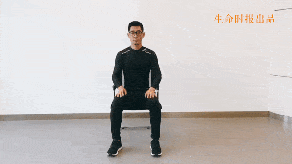 要领:躯干前倾,但不要弓背;静态发力,每次保持用力3~5秒,然后放松2~3