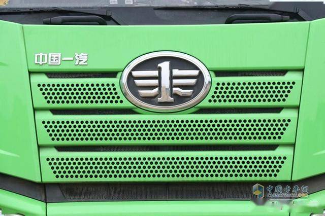 中台解放后GDP对比_解放前后对比图