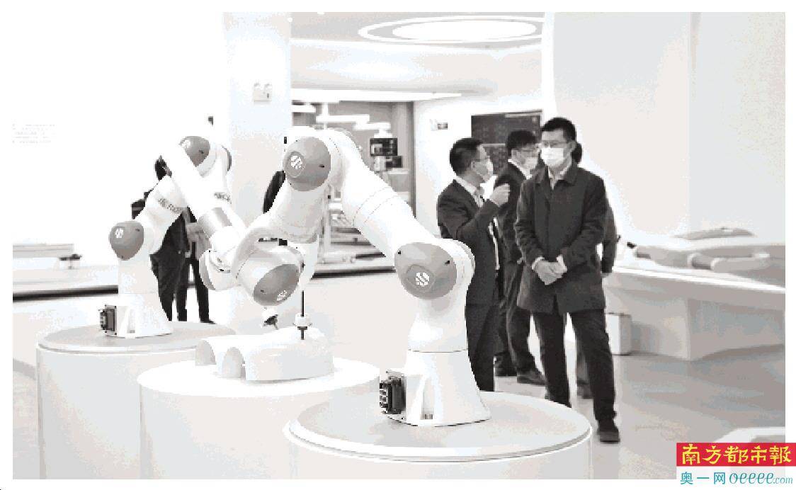 深圳|国家高性能医疗器械创新中心正式入驻龙华