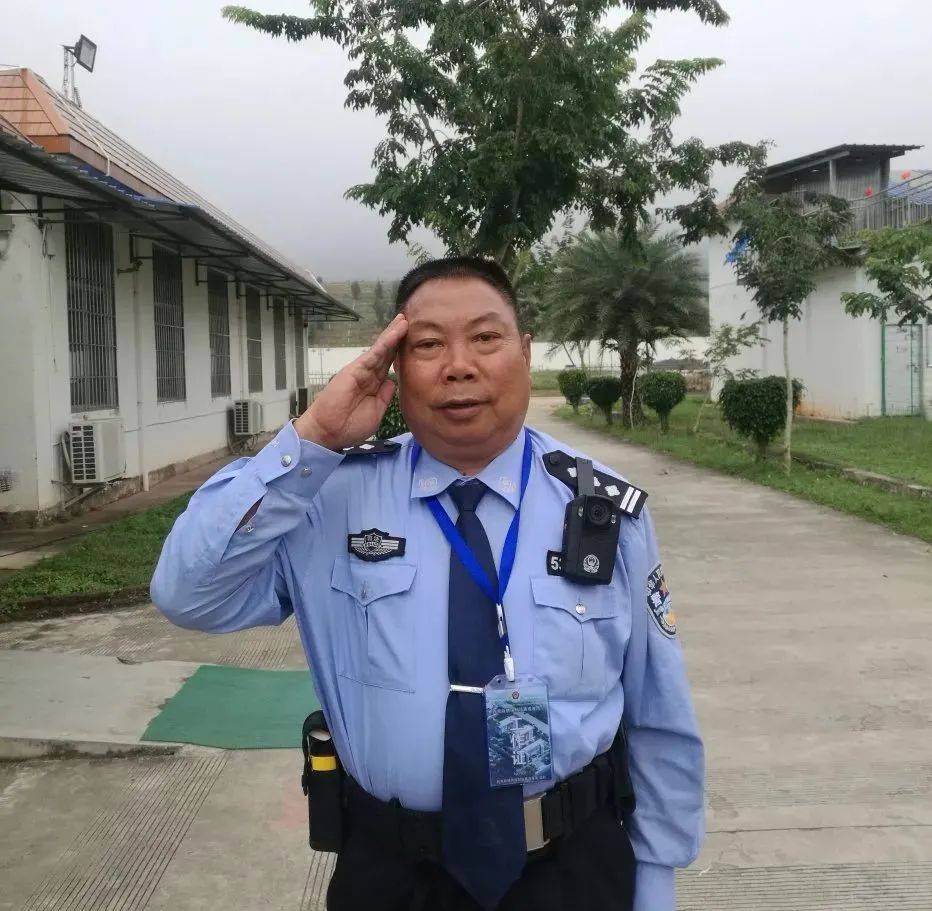 中国人民警察节 | 警服里流淌的光阴故事