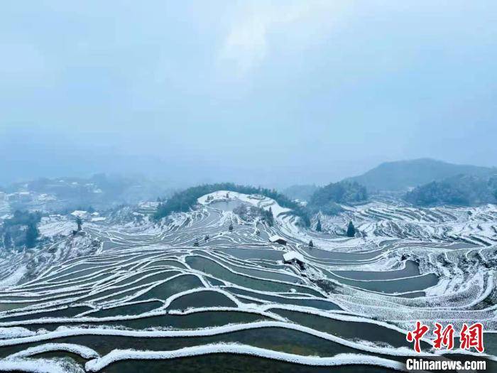 浙西南“雪景山居图”：800余年古村落遇见新年首雪