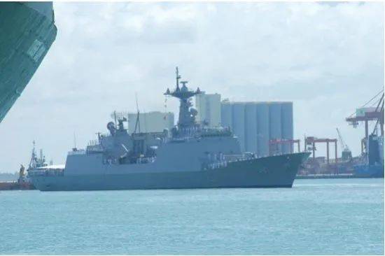 ‘葡萄新京’
船只被扣押 韩军舰连夜奔赴伊朗海域 专家：不清除韩国会使用军事手段解决问题