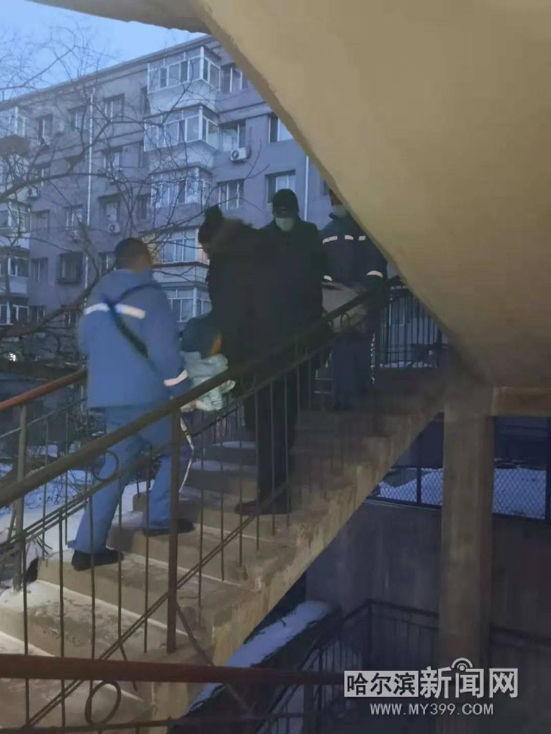 老人口唇发绀_口唇发绀图片