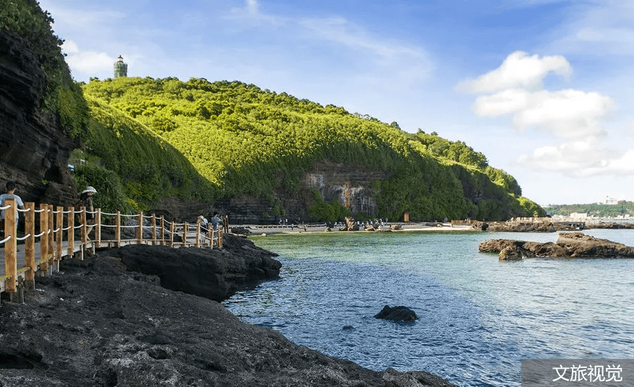 涠洲岛南湾鳄鱼山景区门票5折!国家5a级旅游景区邀您来打卡