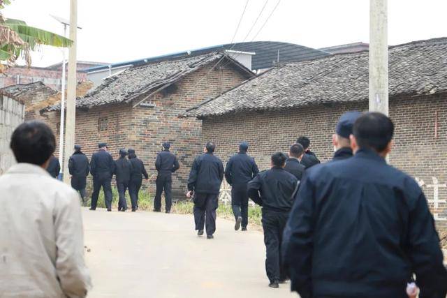 宾阳县法院联合多部门成功执结一起排除妨害案