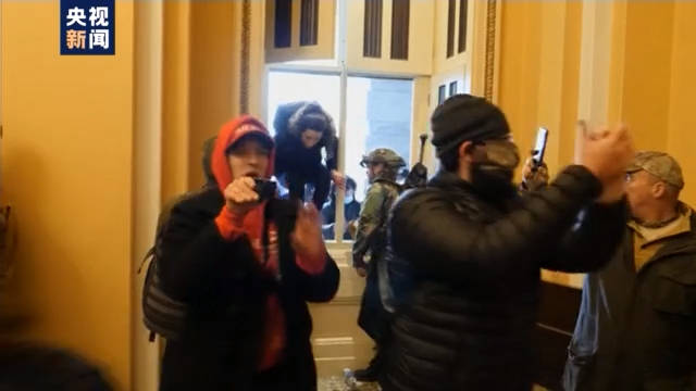 系统|美式“双标”无处不在 联邦调查局用人脸识别抓捕冲击国会抗议者