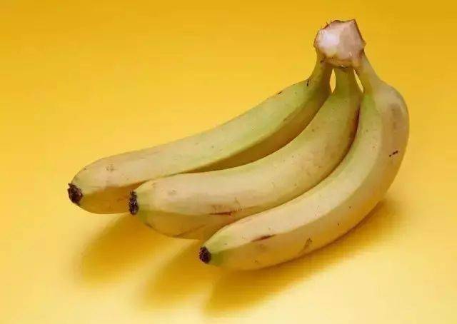 每天吃2根香蕉,30天后人体出现惊人变化!后悔知道得太