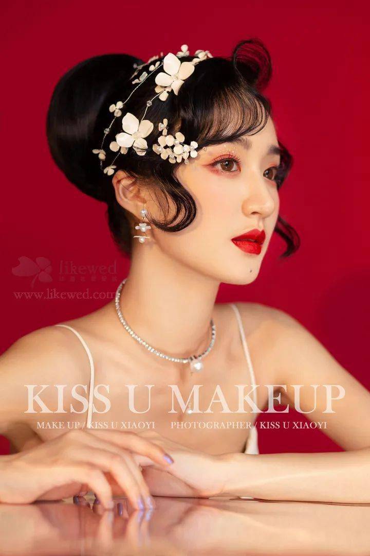 今年流行的复古新娘妆容造型!