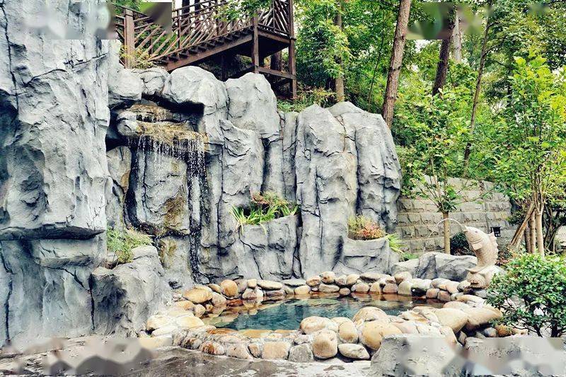 12个月主题旅游打卡清单带你玩转多彩贵州!_温泉