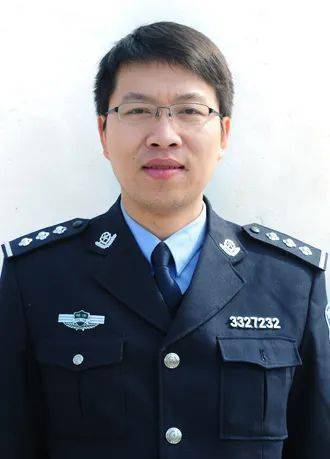 汤建锋 杭州市南郊监狱医院院长,一级警长为有效应对和防控疫情,从