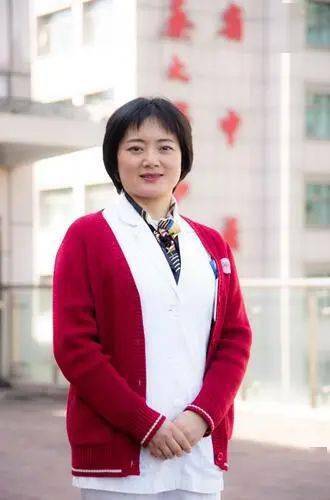 心理康复专业技师:胡红燕