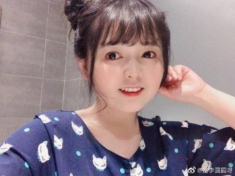 网友直呼:女相声演员太稀有了_李圆圆