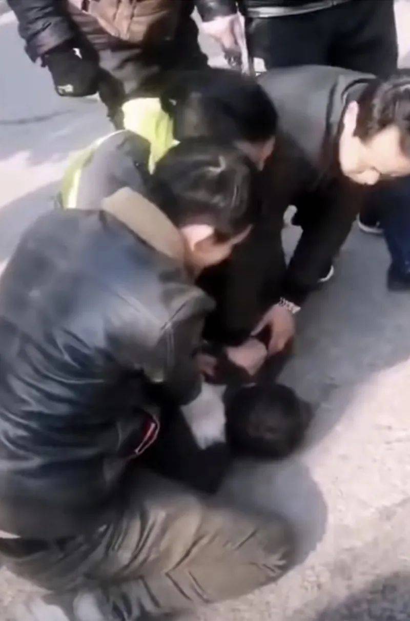 46岁女企业家遭一男子尾随刺伤,不幸离世_渠县