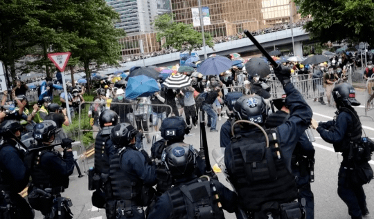 香港警队2021宣传片《守城》幕后访谈