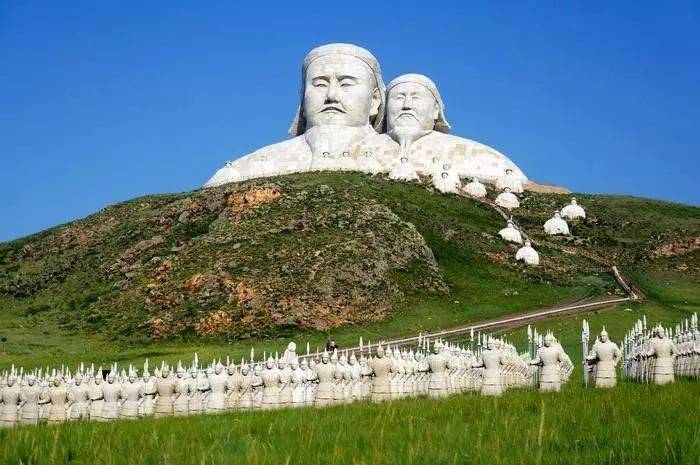 世界各地的成吉思汗雕像-你见过几尊?