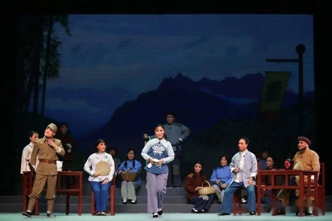【图赏】万荣县蒲剧团革命现代戏《江姐》精彩剧照!
