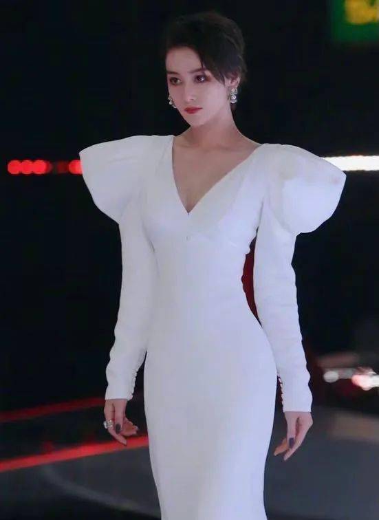 一问一答| 放飞小仙女,毛晓彤,张馨予,华晨宇黄子韬,王鹤棣,tfboys
