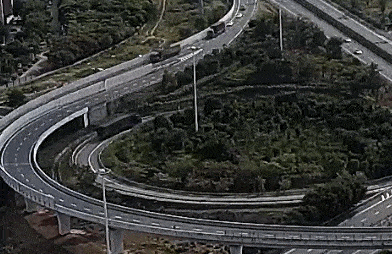 福建一高速突发车祸!司机当场身亡!都看看吧