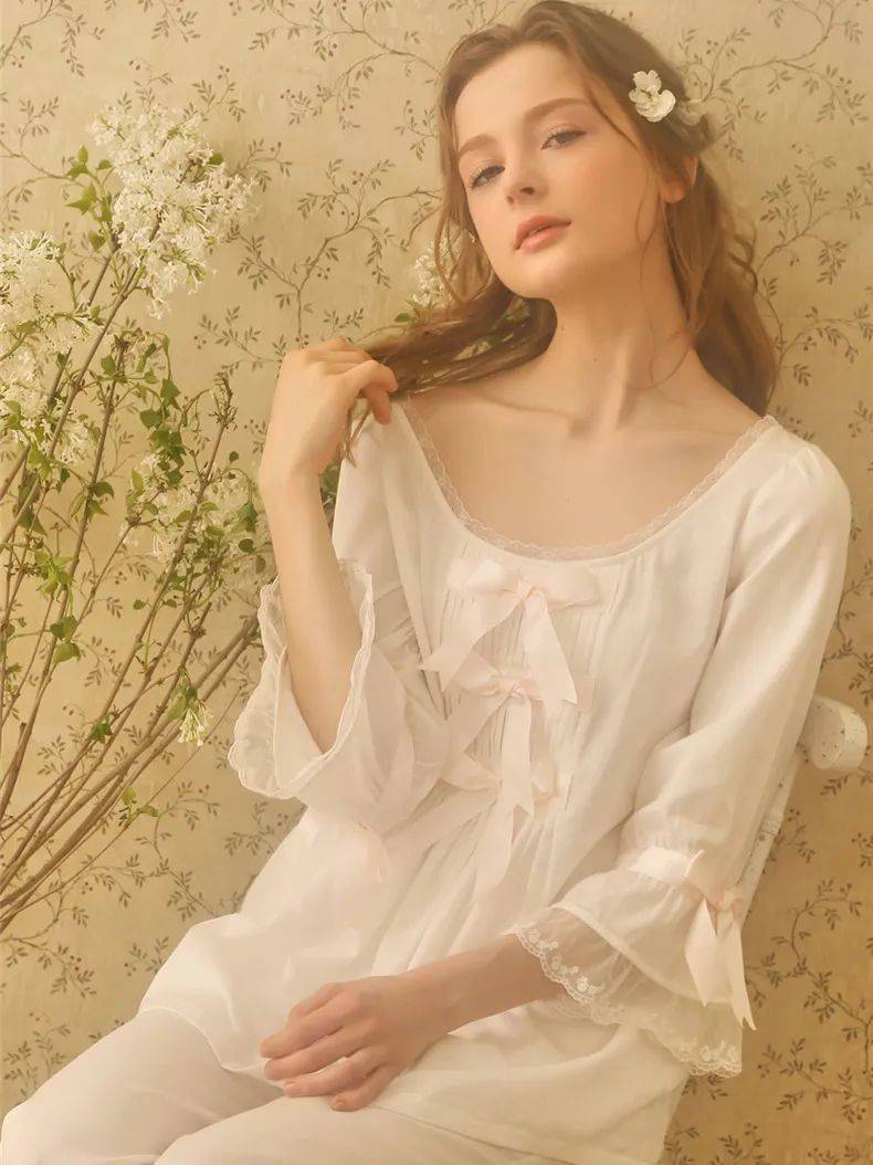 40套高颜值睡衣,舒服又时髦,春节宅家一定要有!_妮妮