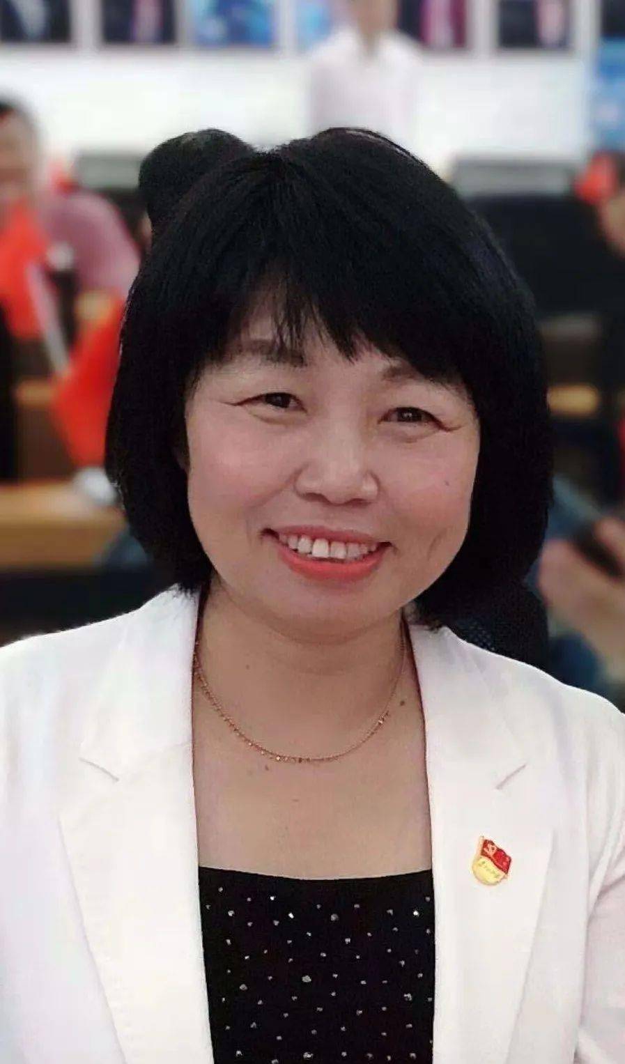 市妇联党组书记主席何敏发表新春贺词