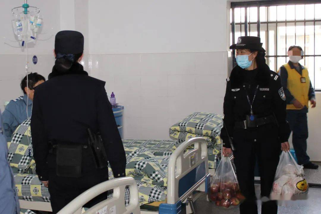 监狱服刑的她们,这样过年