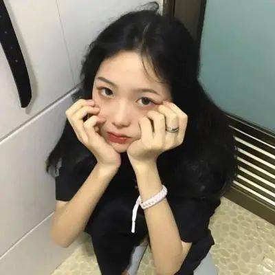 女生头像简单气质