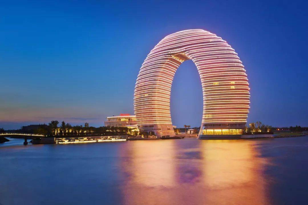 中国十大现代建筑让你耳目一新