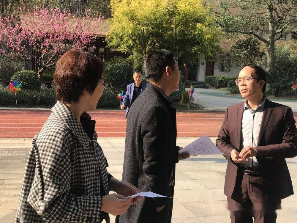闽侯县政府副县长叶玲莅校调研,慰问.