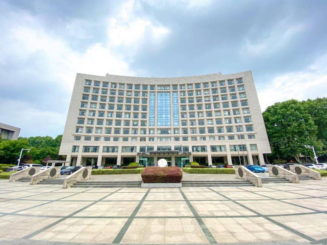 南京航空航天大学: 负重奋进 志在超越 | 美在校园