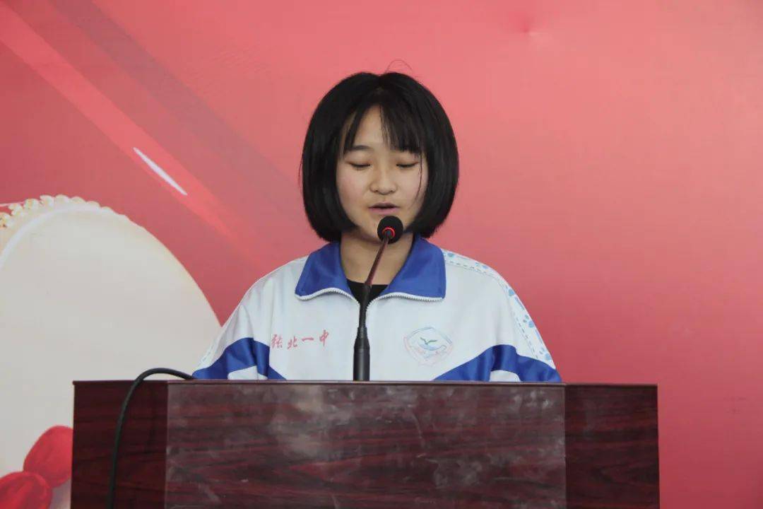 振奋精神满怀信心奋力拼搏争创辉煌张北一中举行2021届高考百日誓师