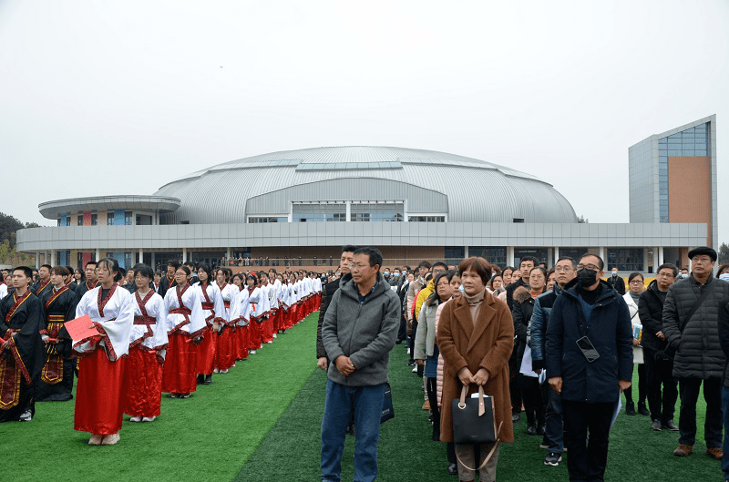 动态桂林市桂林中学隆重举行2021届高三成人礼暨高考百日誓师大会