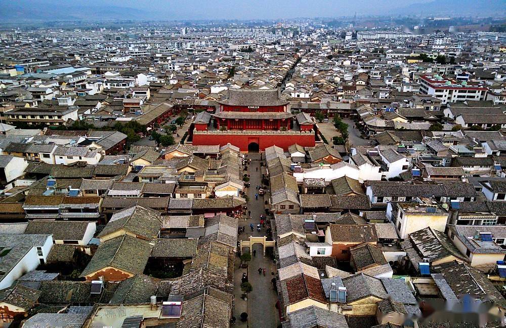 航拍巍山古城